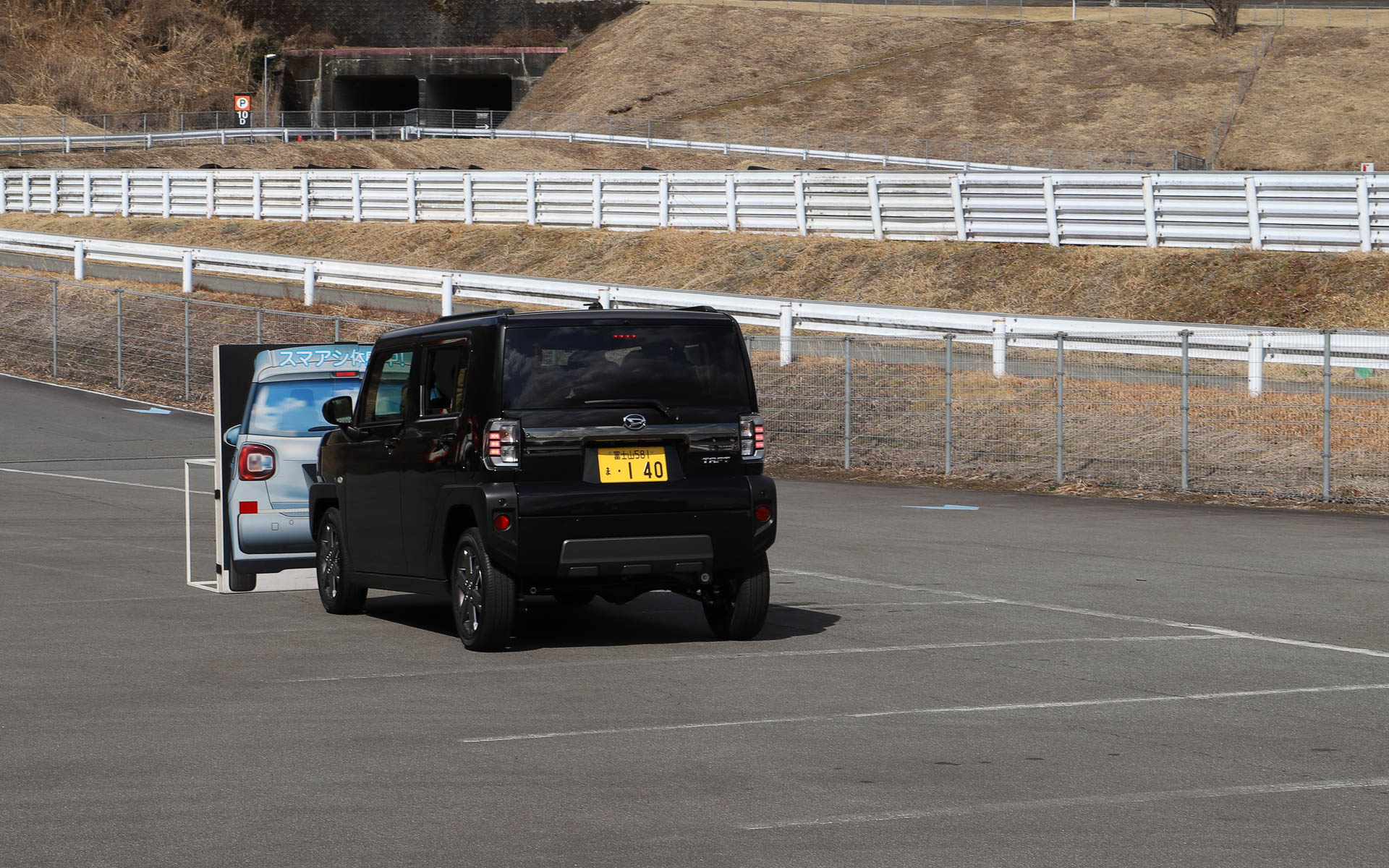 普段あまり体験する機会のない衝突回避支援ブレーキ機能を体感