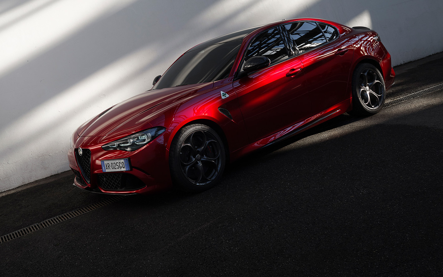 ジュリア クアドリフォリオ コレッツィオーネ