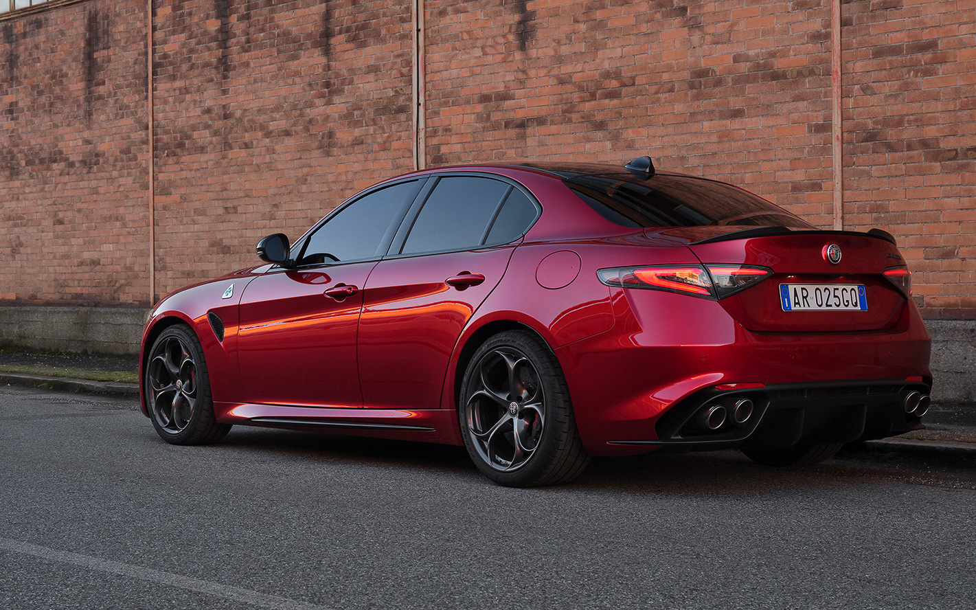 ジュリア クアドリフォリオ コレッツィオーネ