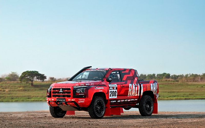 チーム三菱ラリーアート、新カラーリングの「トライトン」AXCR2026参戦