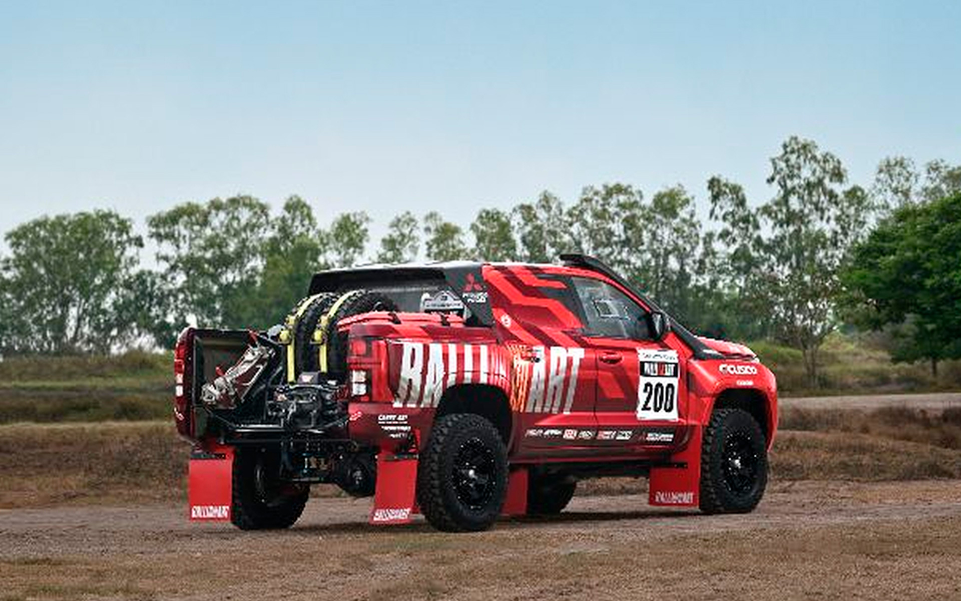 2026年参戦車両の「トライトン」