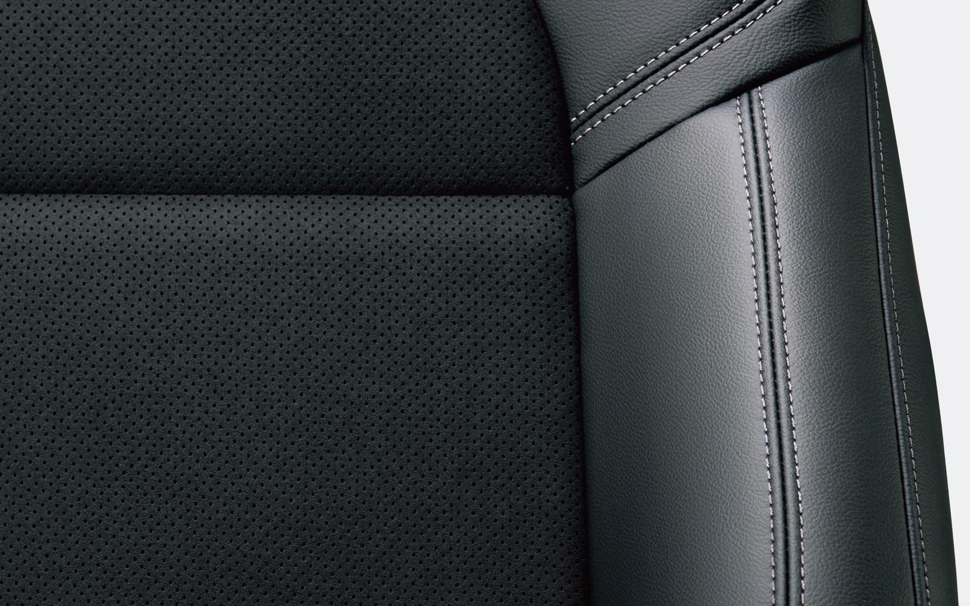 コンビシート（プライムスムース×ウルトラスエード）