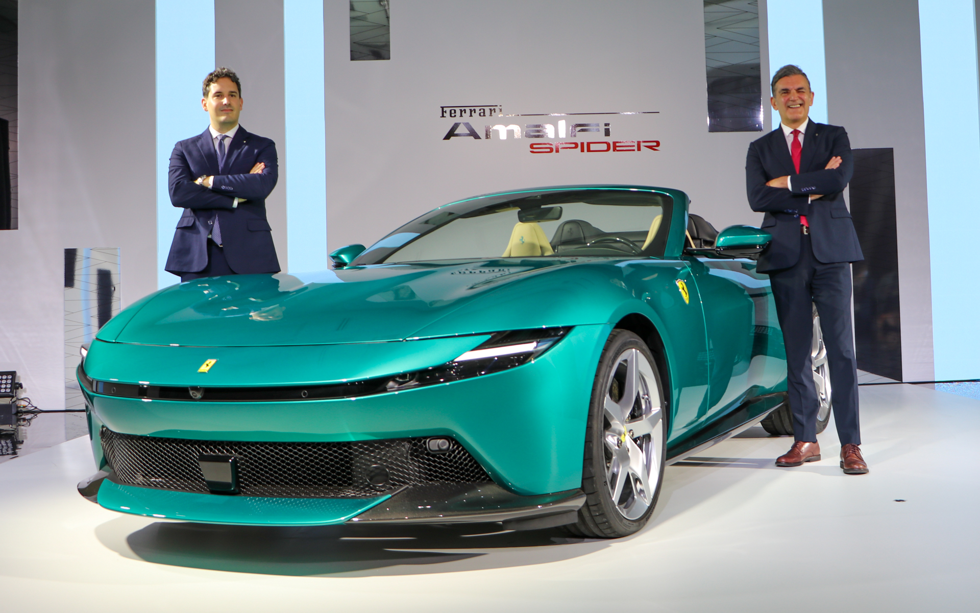 フェラーリ・ジャパンは新型「アマルフィ スパイダー」の発表会を実施した
