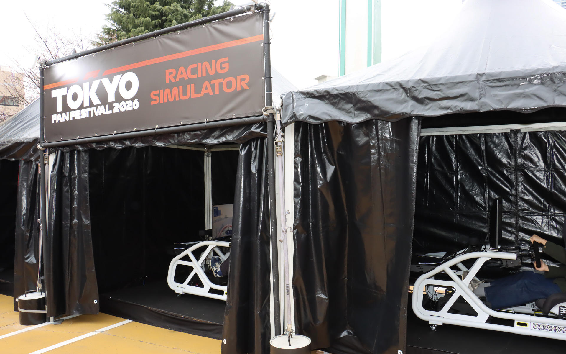 本格的なシミュレーターを使い、鈴鹿サーキットをフォーミュラマシンで走行してF1ドライバーの気分を味わえる「レーシングシミュレーター」