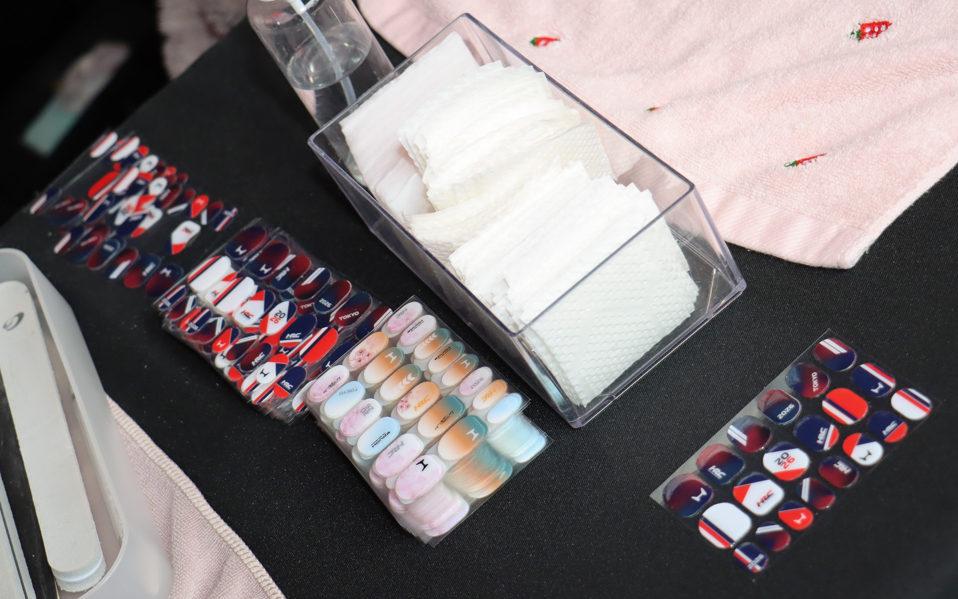 F1 TOKYO FAN FESTIVAL 2026オリジナルデザインのネイルを無料体験できる「ネイルブース」
