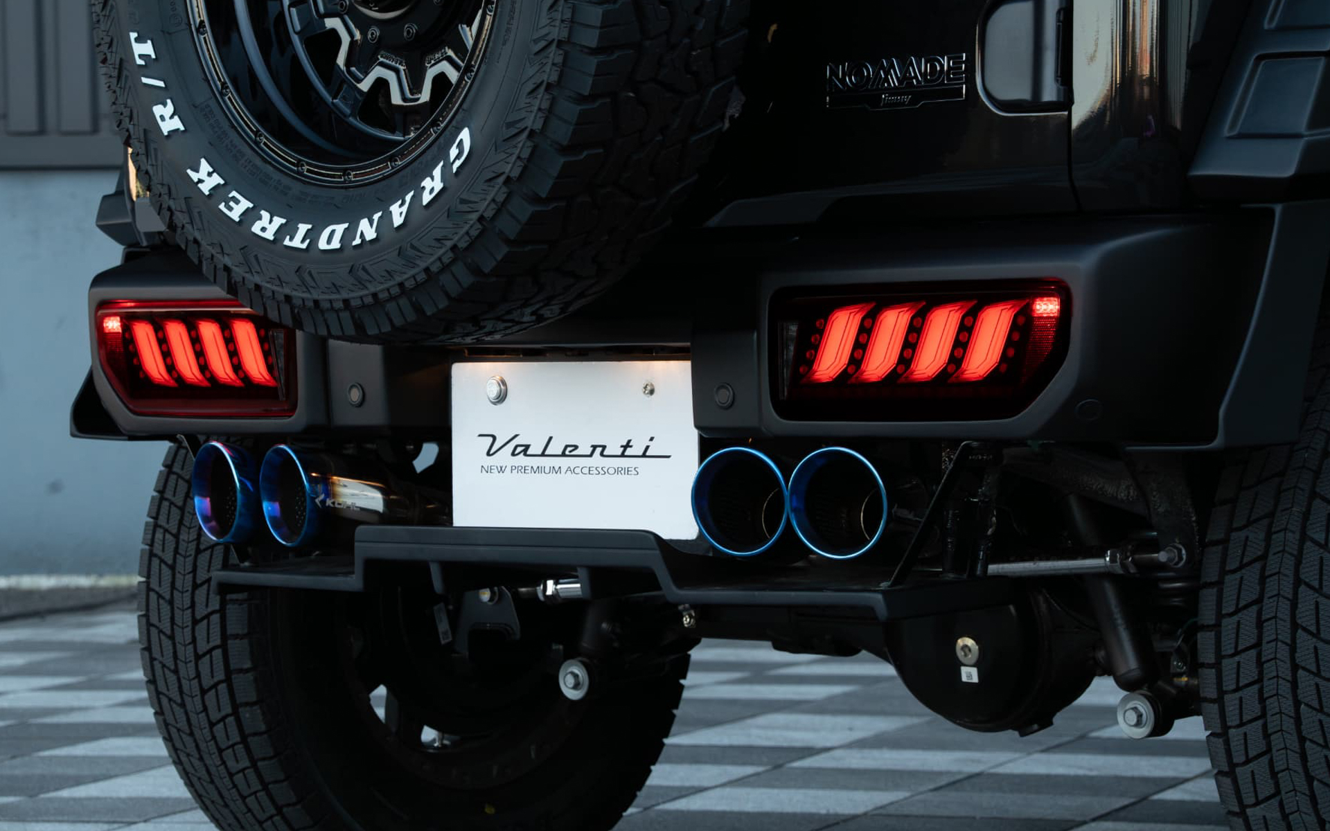 ジムニーノマド「ジュエルLEDテールランプ ULTRA TYPE2」装着イメージ