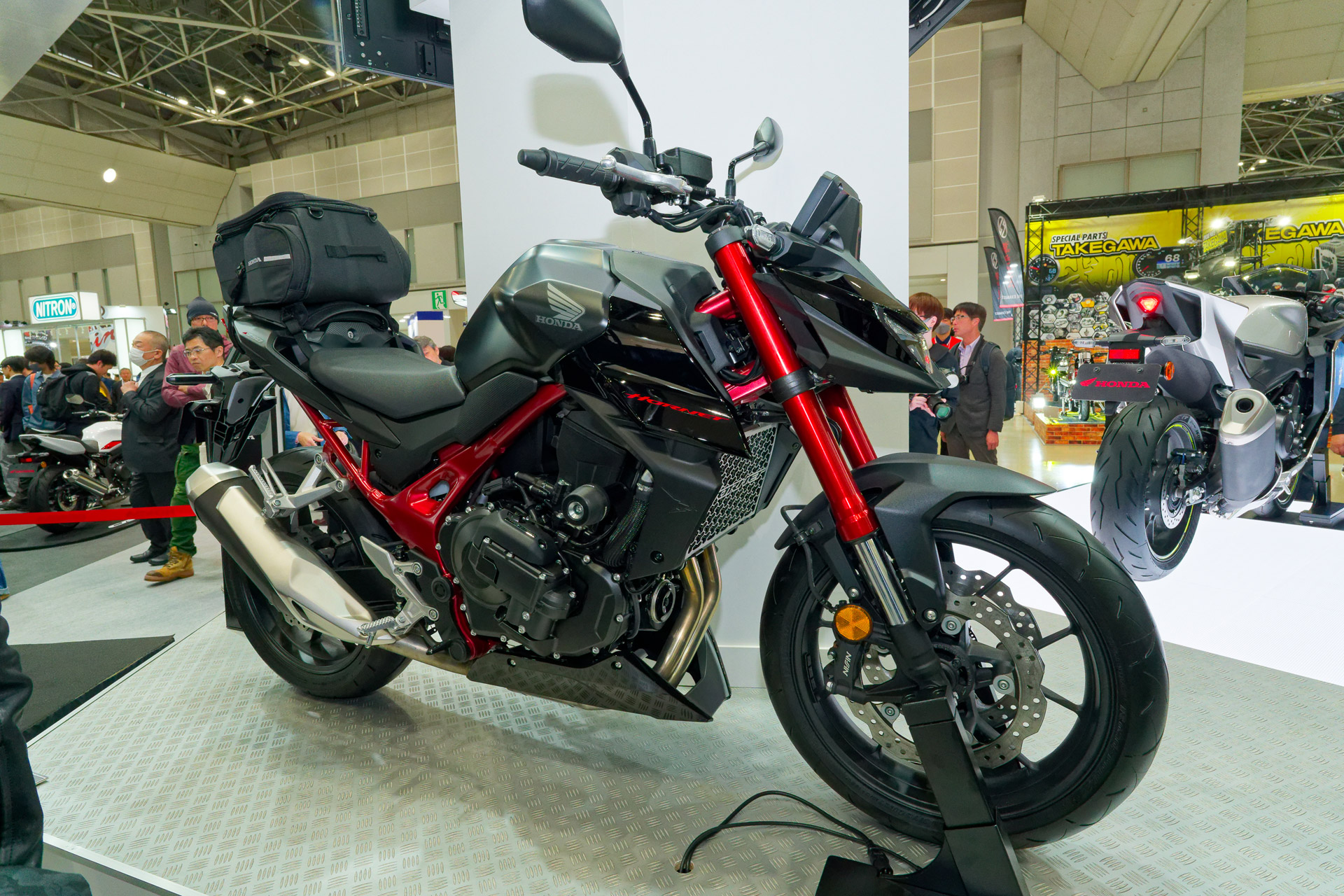 「CB750 HORNET E-Clutch」