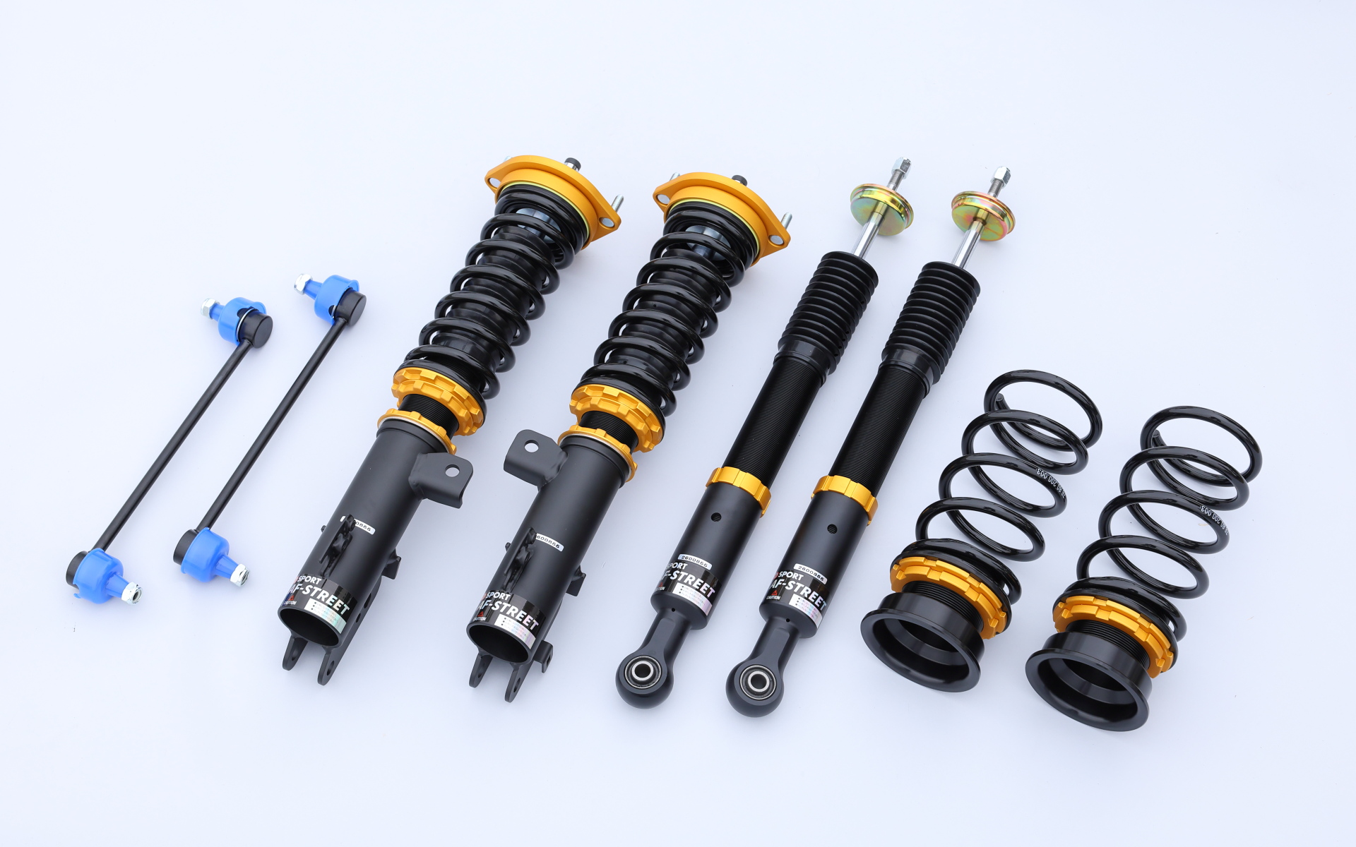 D-SPORTの新作「AF-STREET サスペンションキット」。新たに「スタビライザーリンク」も付属しており、車高を下げても最適なロール抑制効果を発揮してくれる