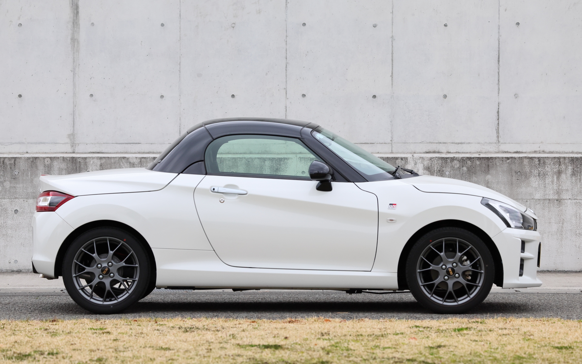 ノーマルサスペンションのコペンGR SPORT