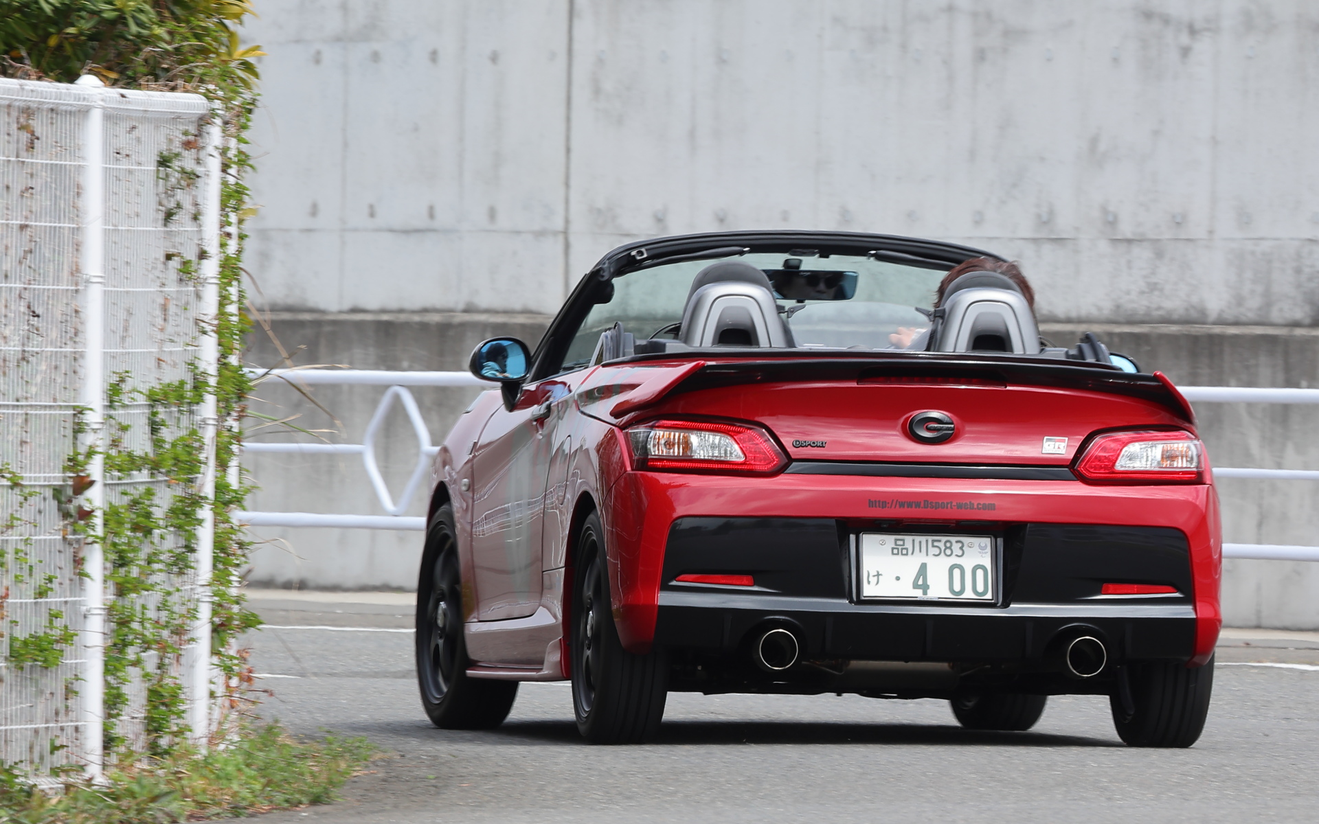 ハンドリング特性はとても穏やかな印象