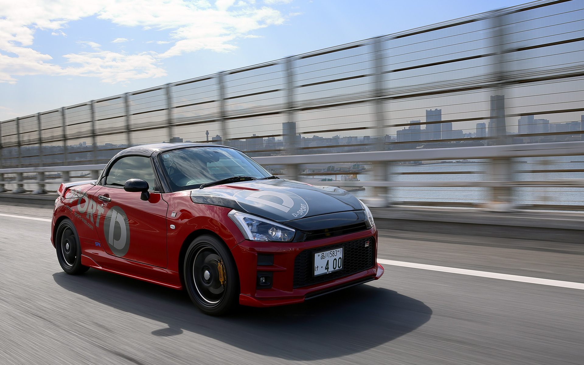 試乗したデモカーはD-SPORTのチューニングパーツでノーマルよりもパワーがあり、高速巡行も快適