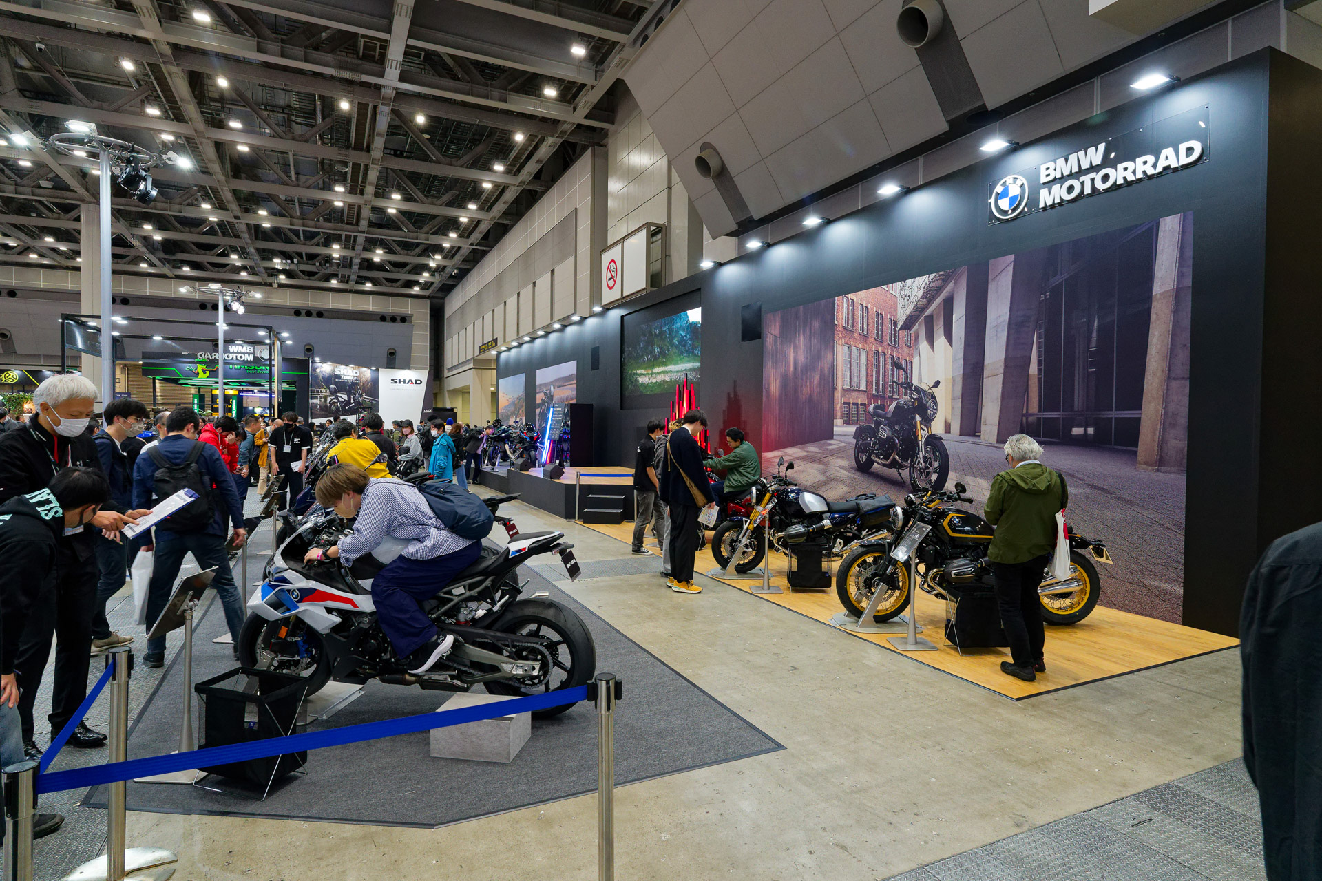 BMW Motorradのブース