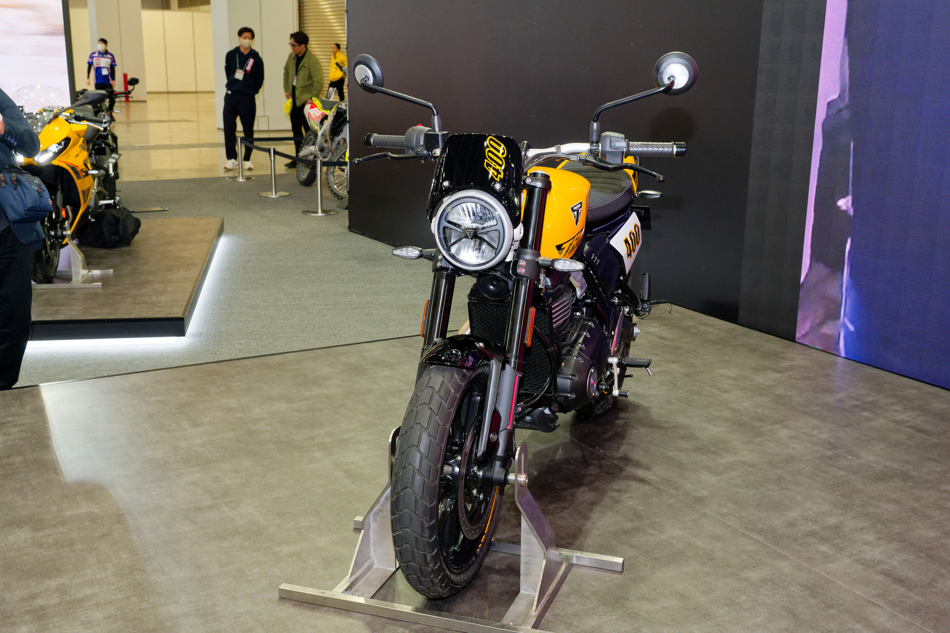 「Tracker 400」。価格は80万9900円