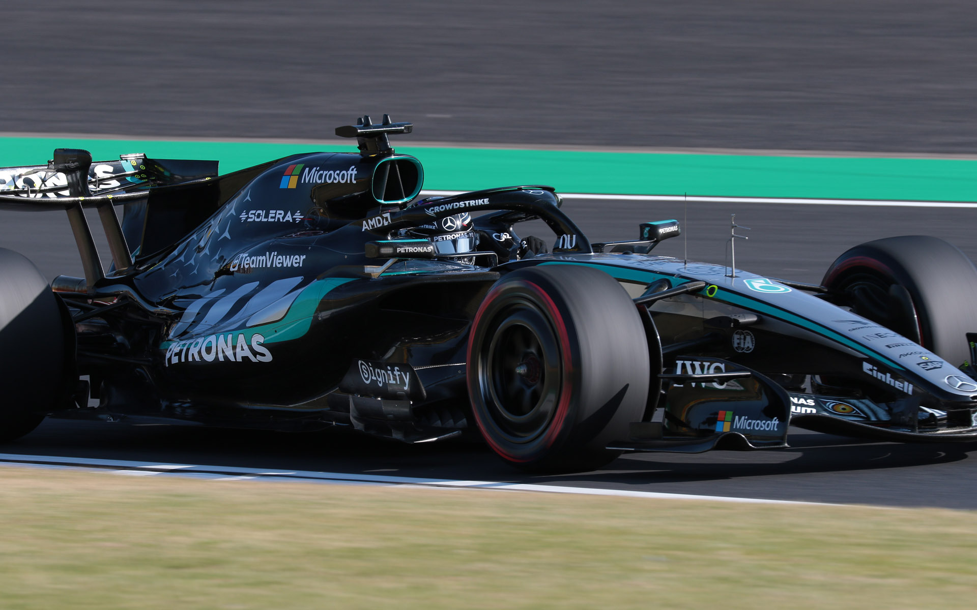 開幕戦で優勝して、前戦2位とポイントリーダーのジョージ・ラッセル選手（63号車 メルセデス）