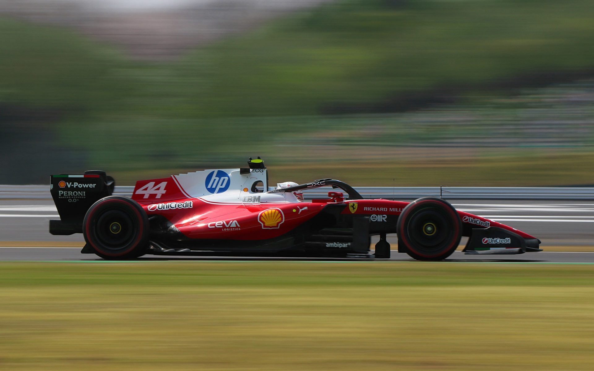 7度の王者 ルイス・ハミルトン選手（44号車 フェラーリ）は復調傾向