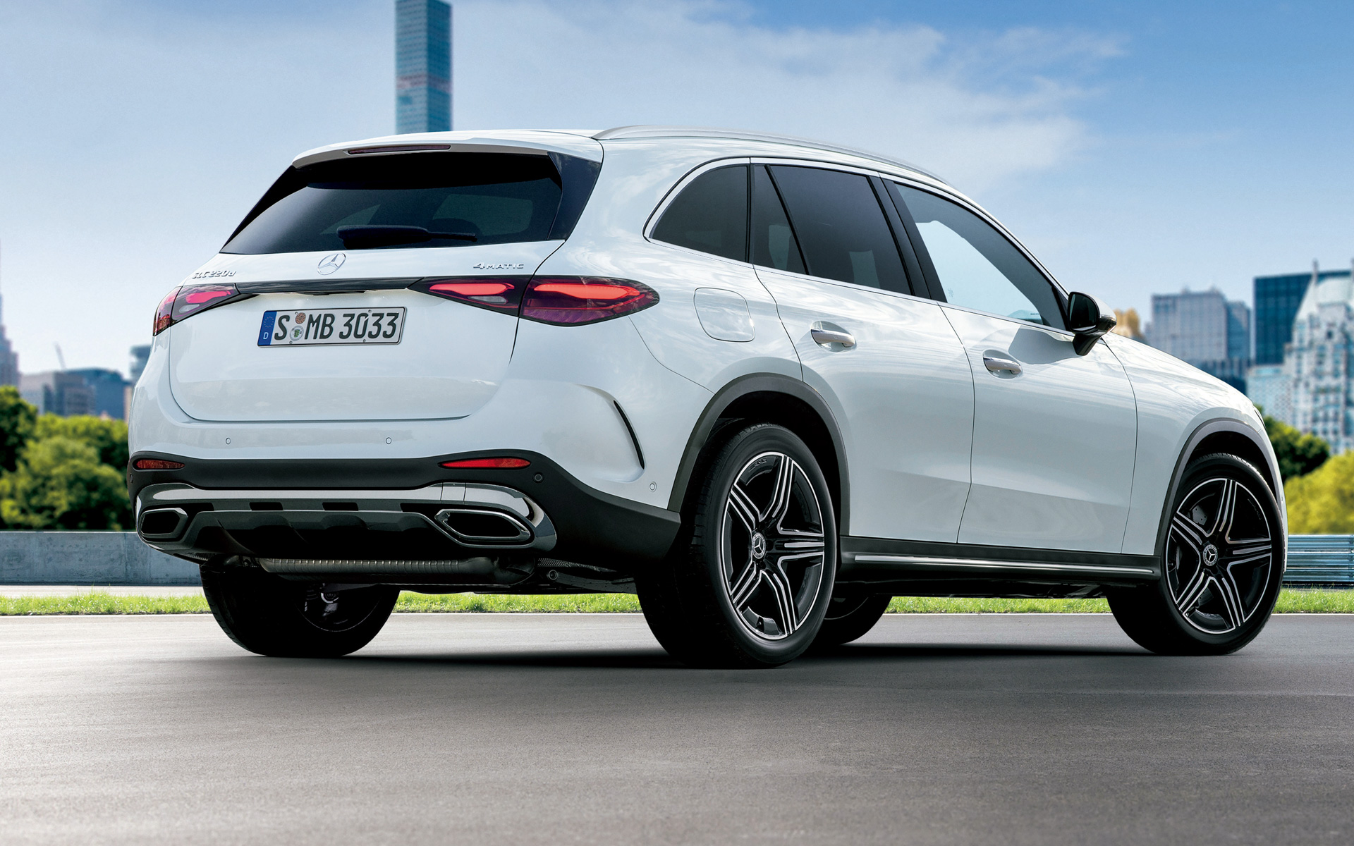 GLC 220 d 4MATIC スポーツ（ISG）