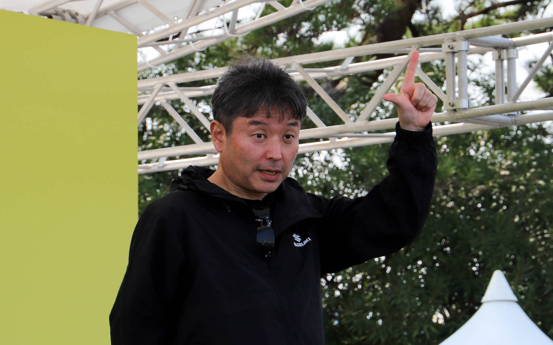 代表取締役副社長 石井直己氏。じゃんけんがめっぽう強かった