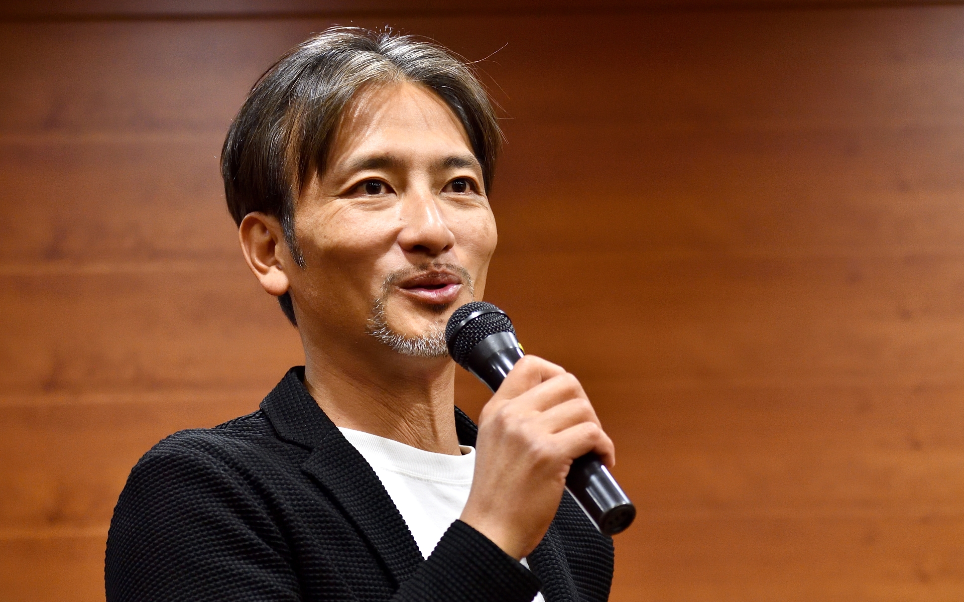 東京大学先端科学技術研究センター上級客員研究員でありロボットクリエイターの高橋智隆氏