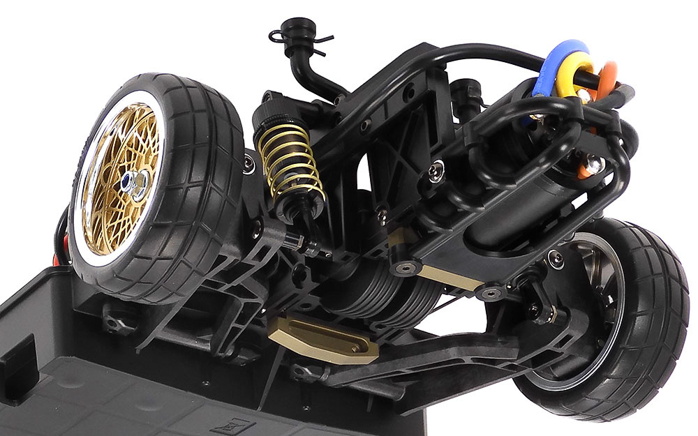 専用のRRレイアウトを採用