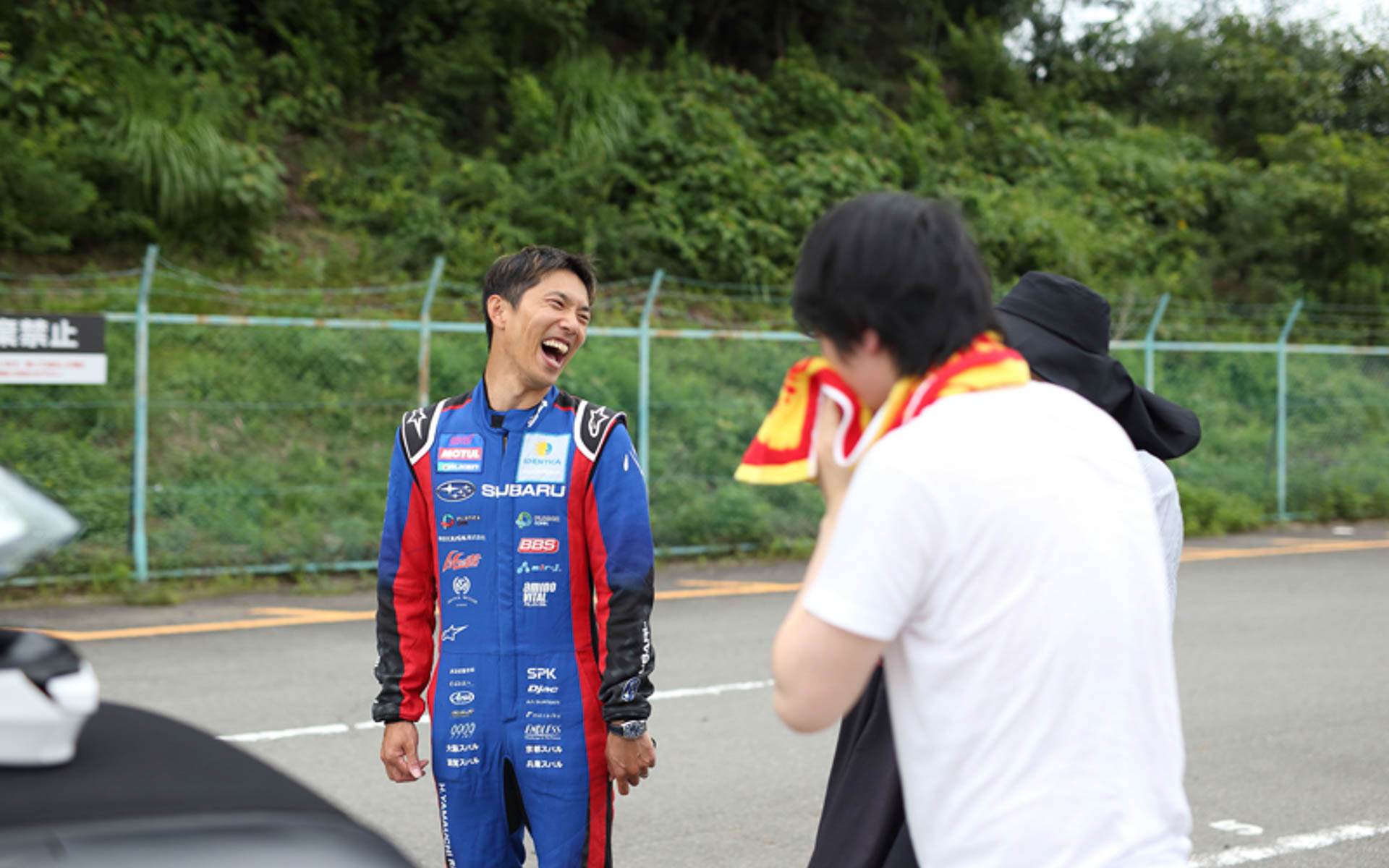 過去のパドックウォークの様子