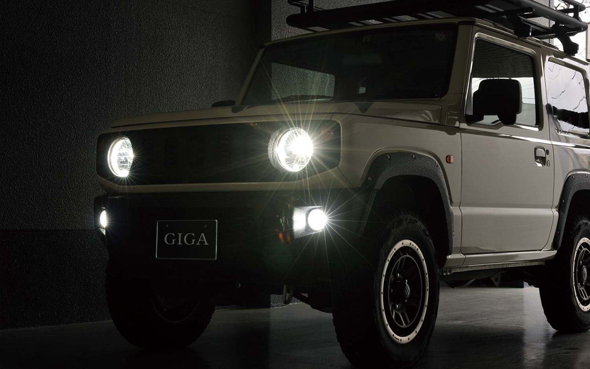 カーメイト「GIGA」の新製品「LEDヘッド＆フォグバルブ S7プラス」装着イメージ