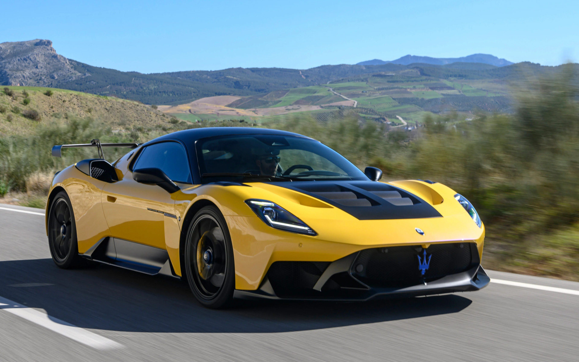 GT2ストラダーレ