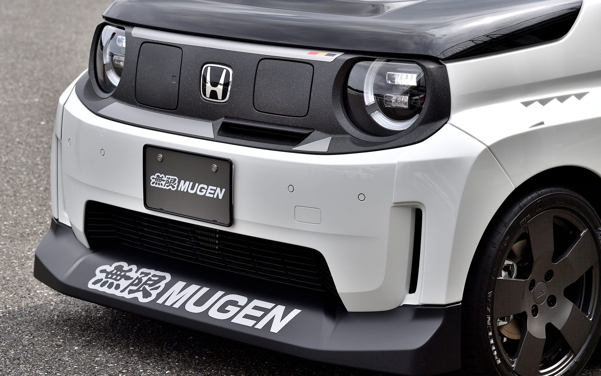 フロントアンダースポイラー