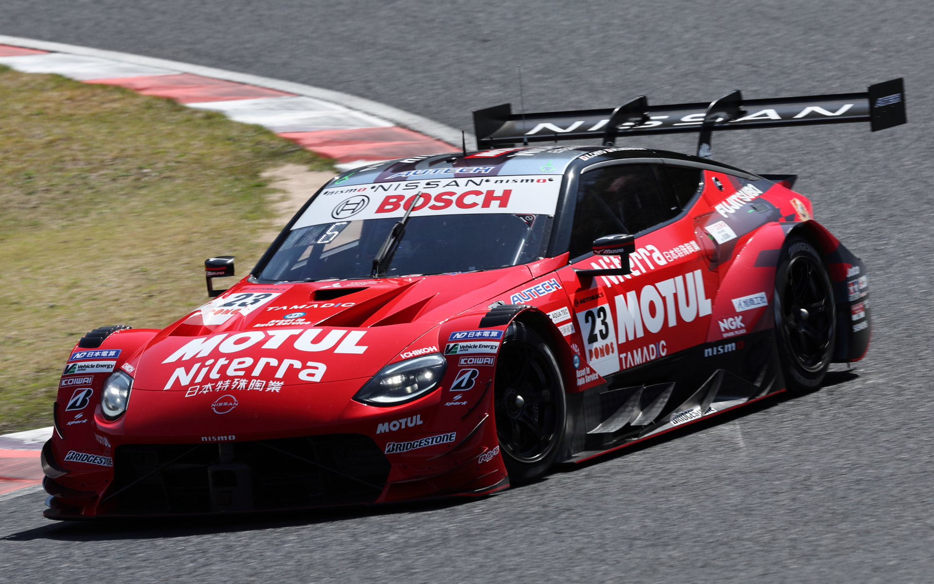 23号車 MOTUL Niterra Z（千代勝正/高星明誠）