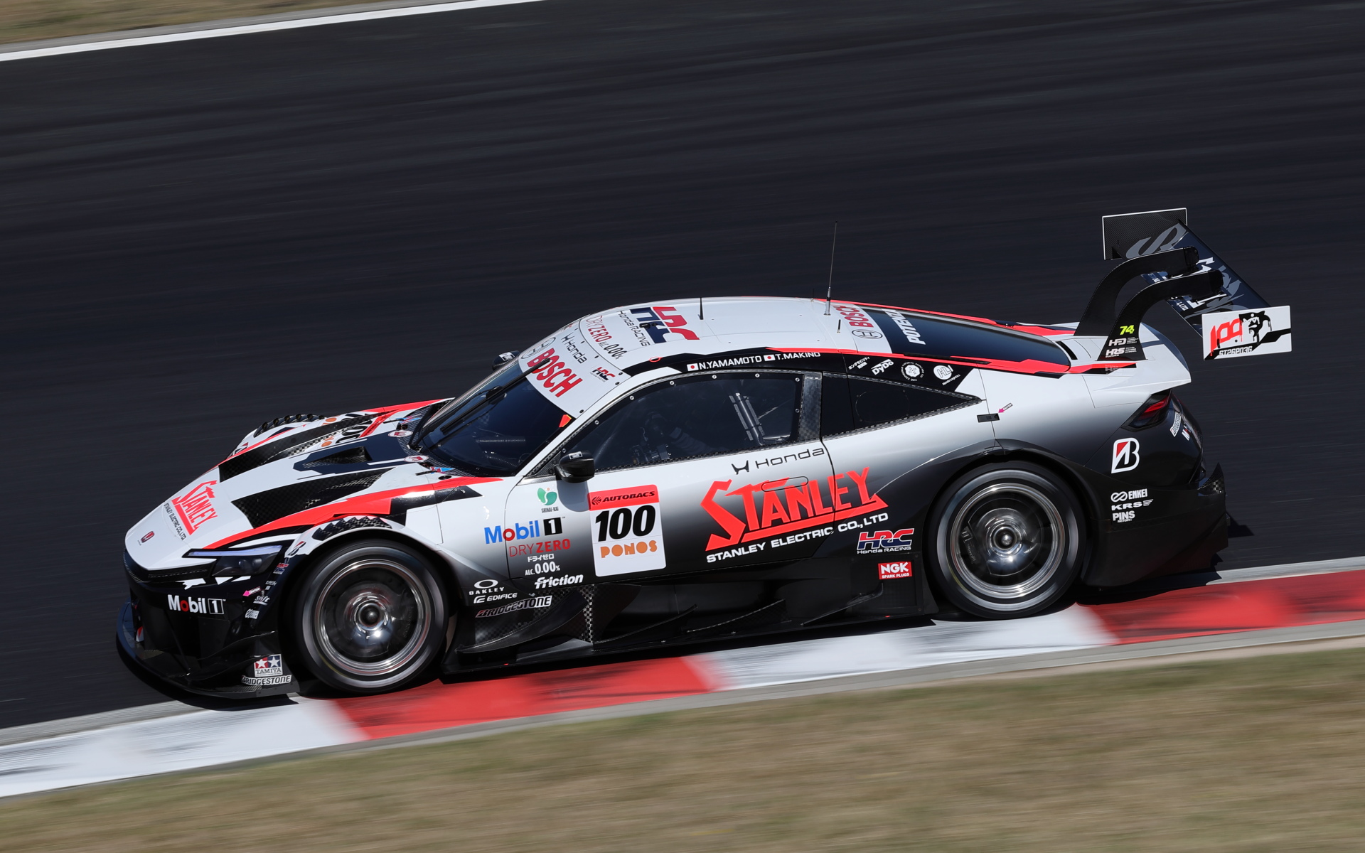100号車 STANLEY HRC PRELUDE-GT（山本尚貴/牧野任祐）