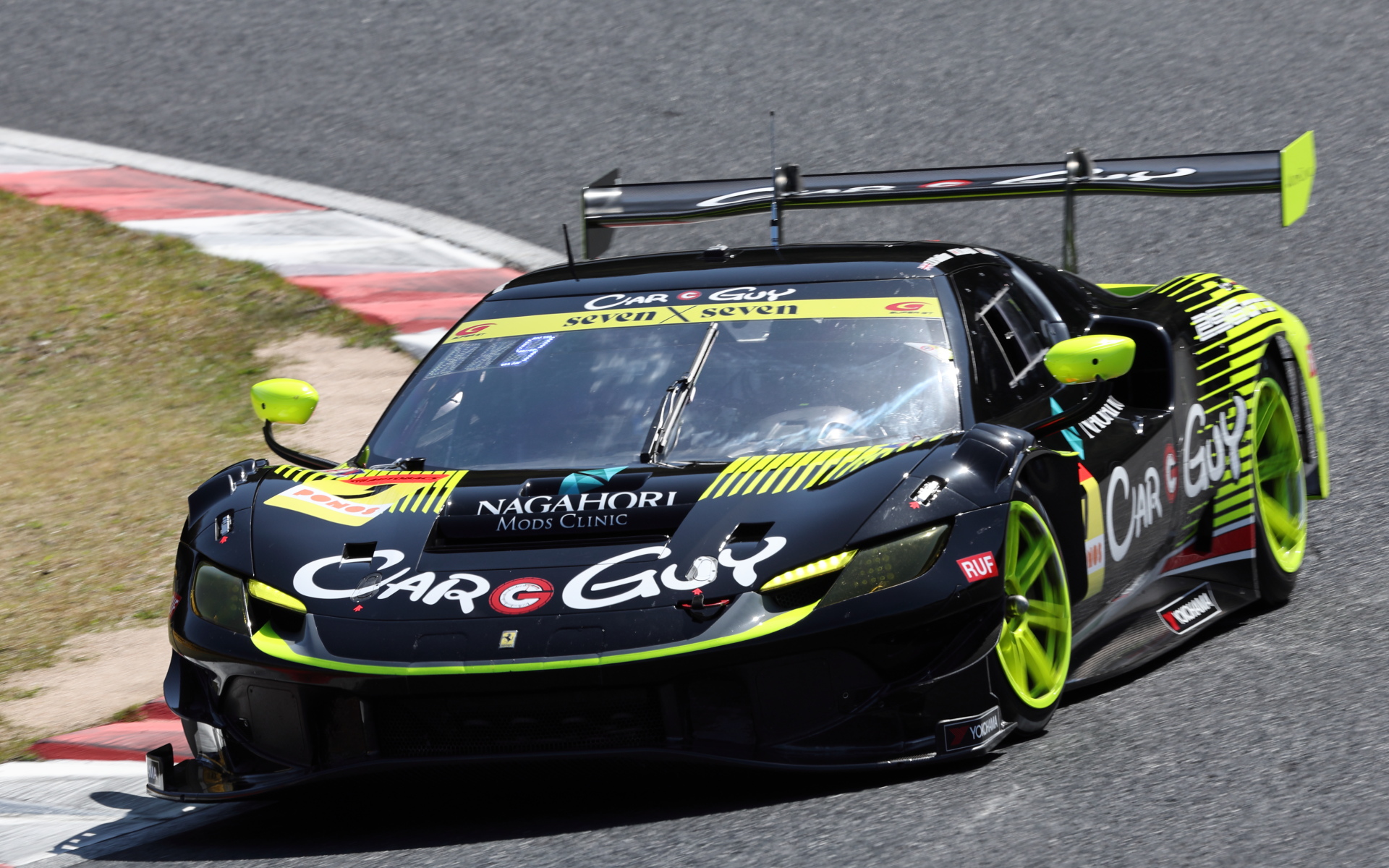 7号車 CARGUY Ferrari 296 GT3 EVO（ザック・オサリバン/梅垣清/伊東黎明）