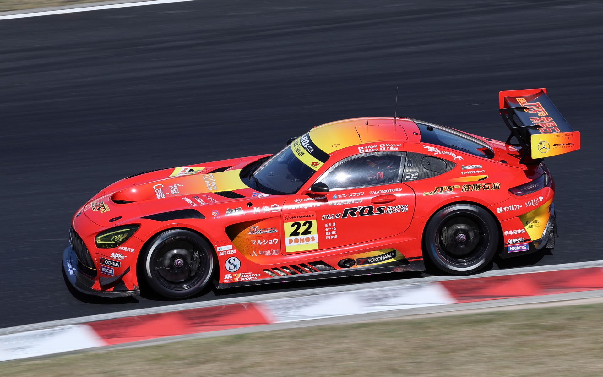 22号車 アールキューズ AMG GT3（和田久/加納政樹/城内政樹）