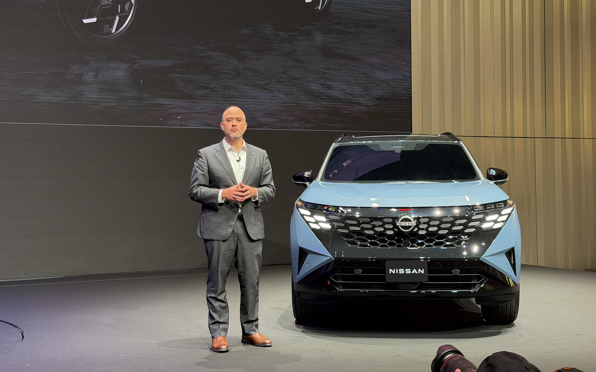 初公開された新型「エクストレイル/ローグe-POWER」