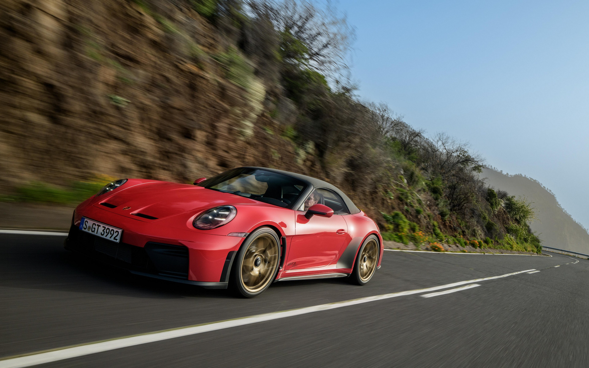 フルオートマチックコンバーチブルルーフを備えた911 GT3 S/C