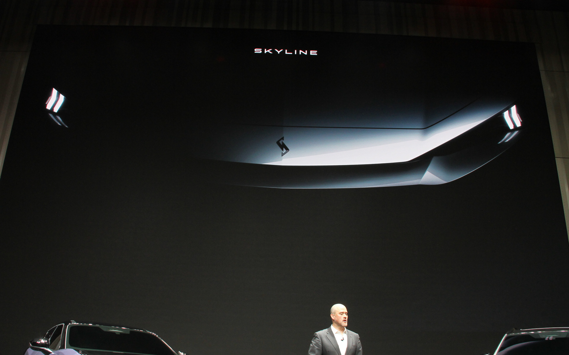 次期スカイラインの姿もキャッチ