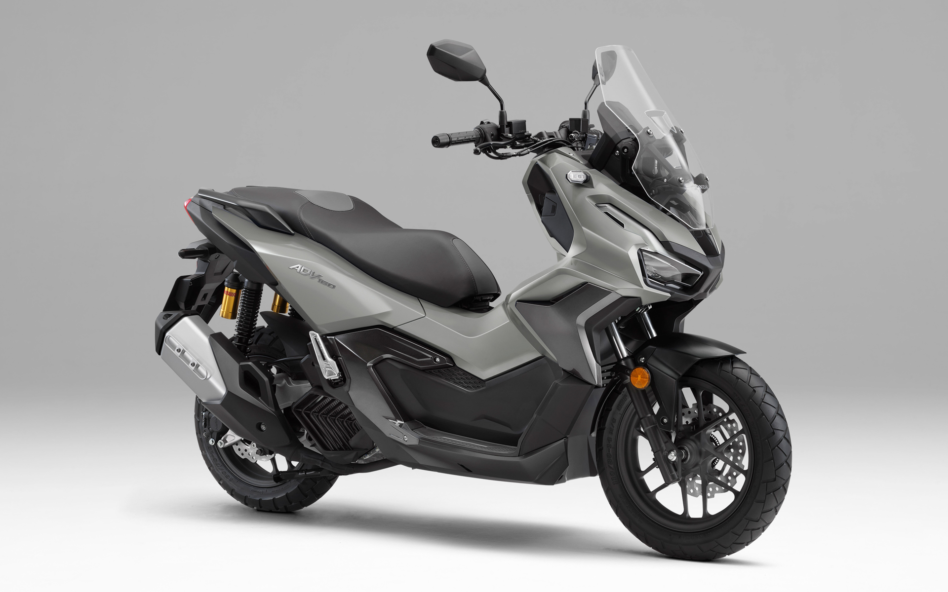 パールスモーキーグレー