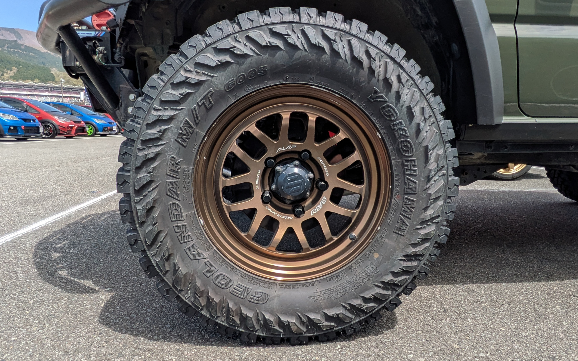 来場者はスポーツカーだけでなく軽自動車、軽トラック、ミニバン、SUV、輸入車などなど、さまざまなジャンルのクルマが並んでいた