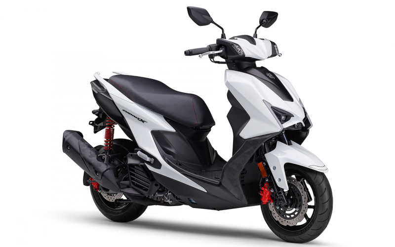 ヤマハ、新型スポーティスクーター「シグナスX」 価格38万9400円 - Car