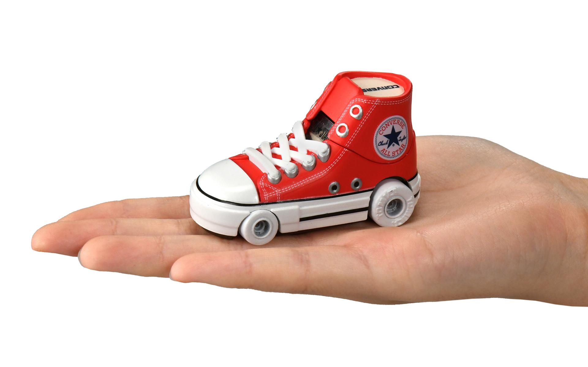 サイズはHIカット状態が32.×39.×69.6㎜（幅×高さ×奥行き）、OXカット状態が32.8×29.6×69.6㎜（幅×高さ×奥行き）