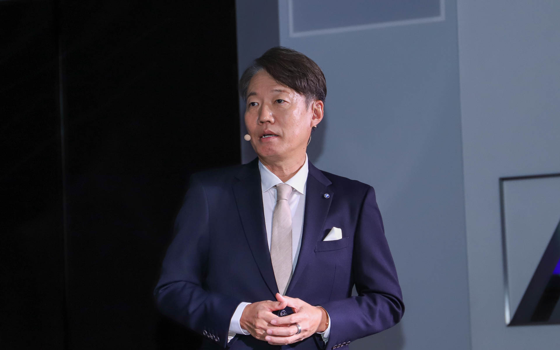 ビー・エム・ダブリュー株式会社 代表取締役社長 上野金太郎氏