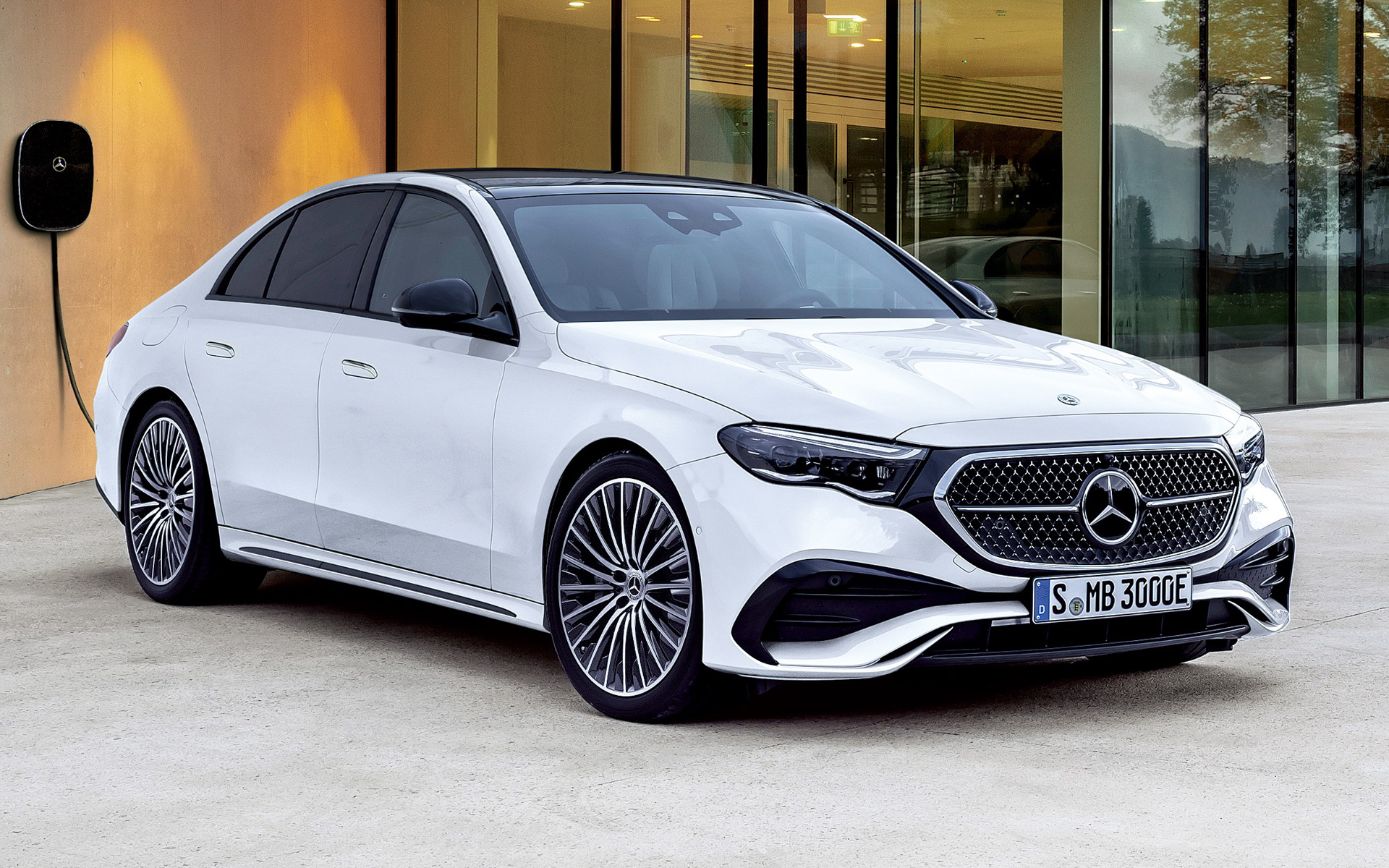 E 350 e Sports Night Edition