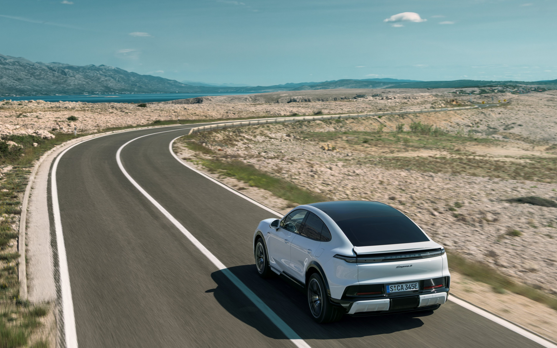 カイエンSクーペ・エレクトリックの内装