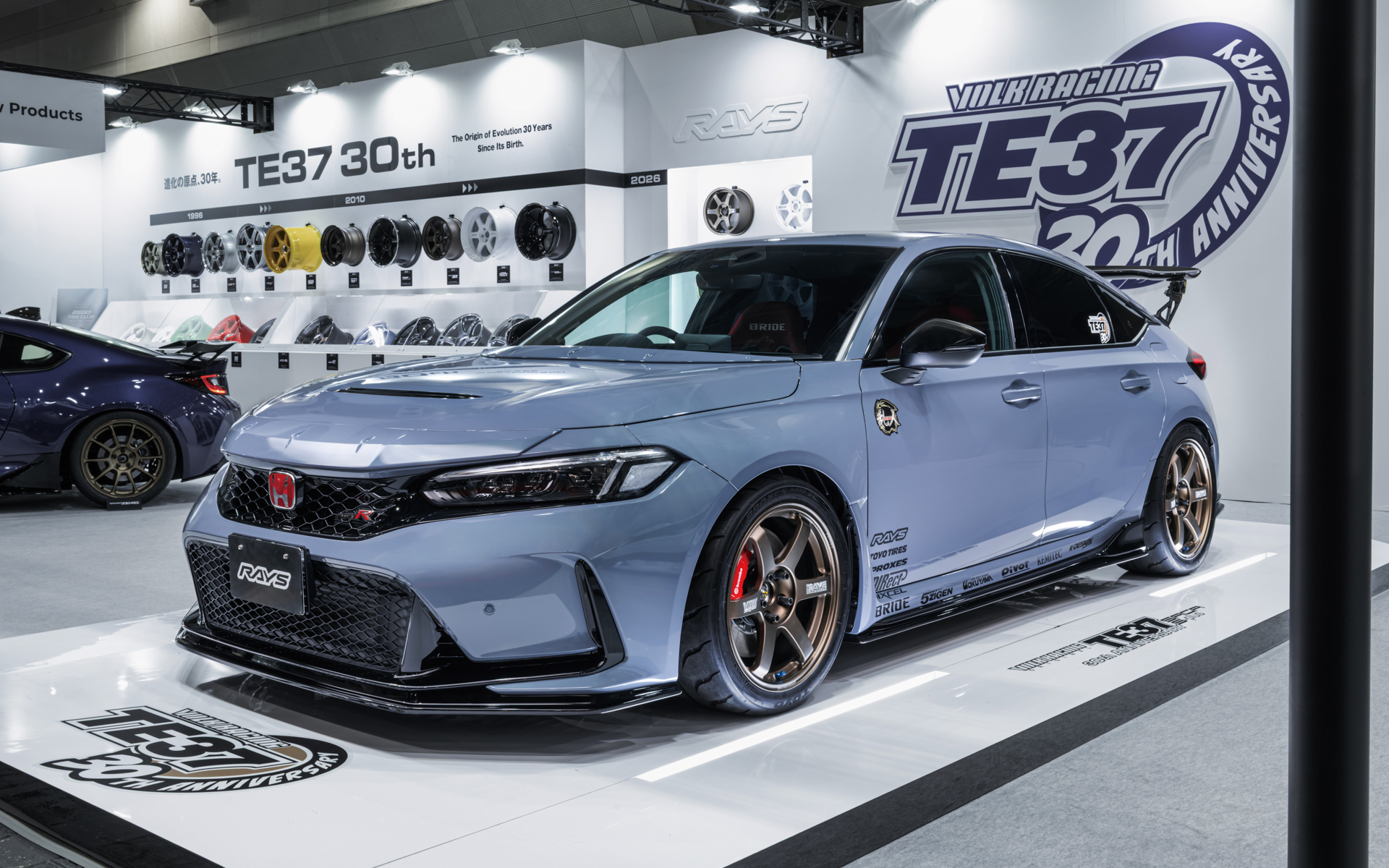 モータースポーツ界では王道・定番ともいえるボルクレーシングの鍛造1ピースアルミホイール「TE37」