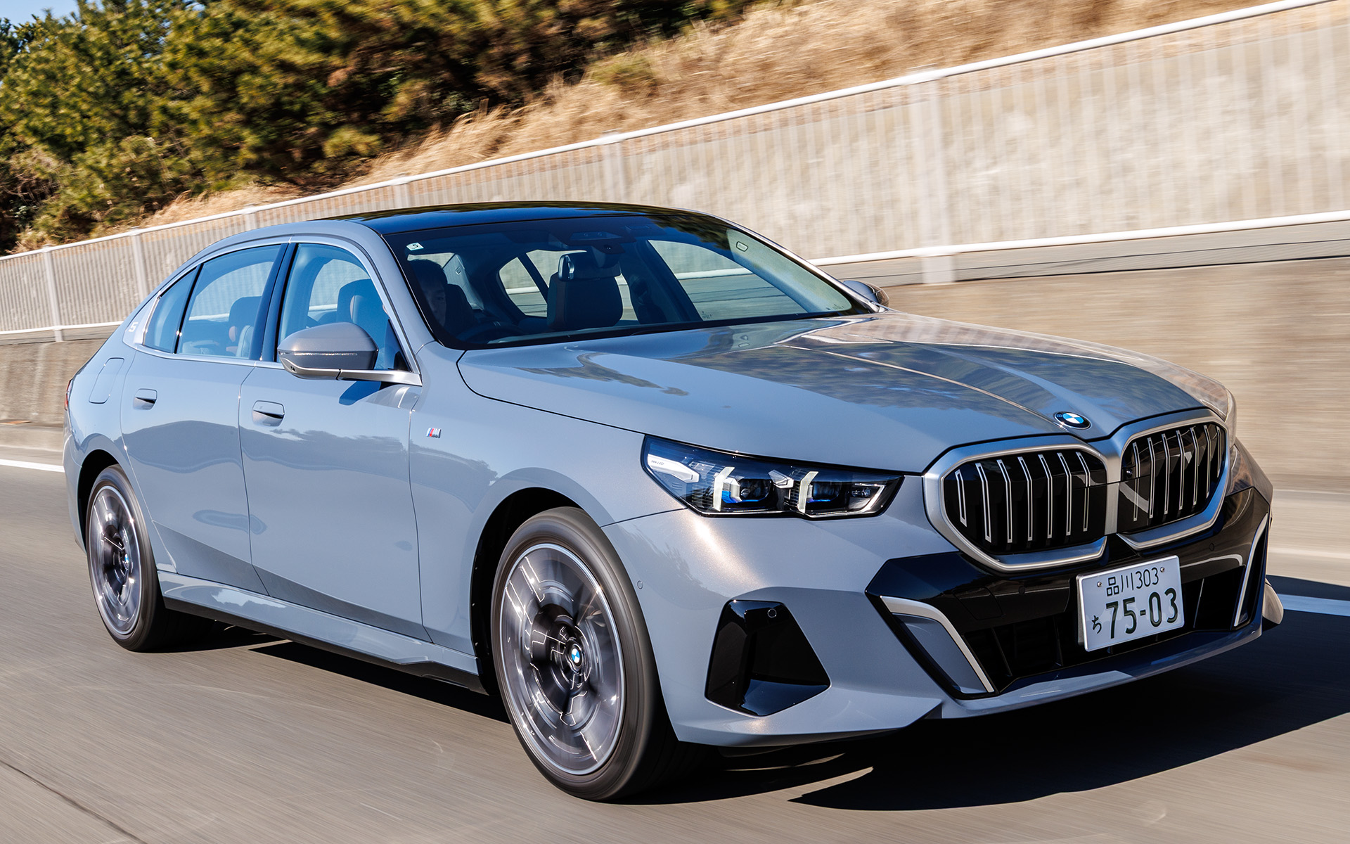 BMW5シリーズのロング仕様「525Li Exclusive M Sport」に試乗する機会を得た