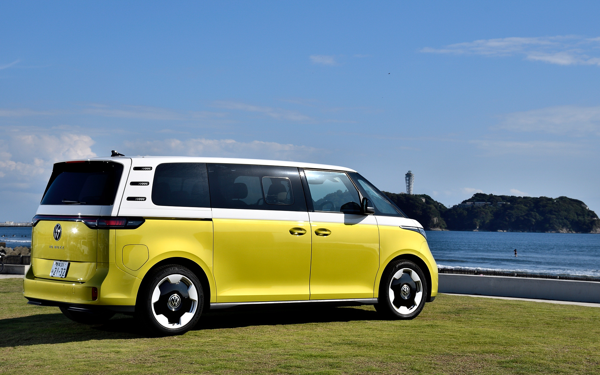 搭載される電気モーターは最高出力210kW（286PS）/3581-6500rpm、最大トルク560Nm（57.1kgfm）/0-3581rpmを発生し、駆動方式は後輪駆動。空力性能を追及し、Cd値（空気抵抗係数）は0.285（欧州仕様）を達成した。バッテリ容量はロングホイールベースモデルが91kWh（ノーマルホイールベースが84kWh）で、WLTCモード一充電走行距離はロングホイールベースモデルが554km（ノーマルホイールベースが524km）