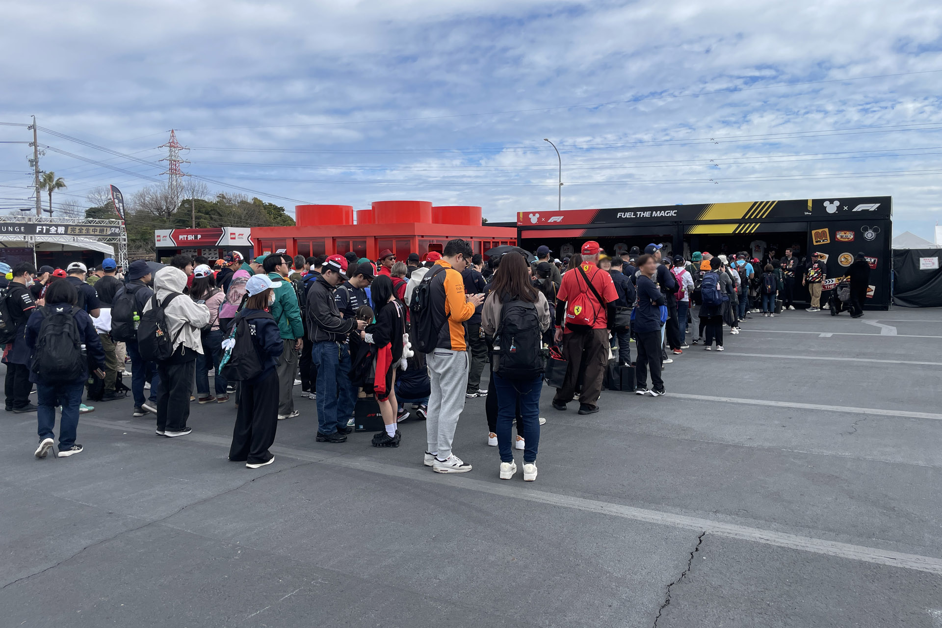 ディズニーとF1がコラボした「Fuel the Magic」は大人気