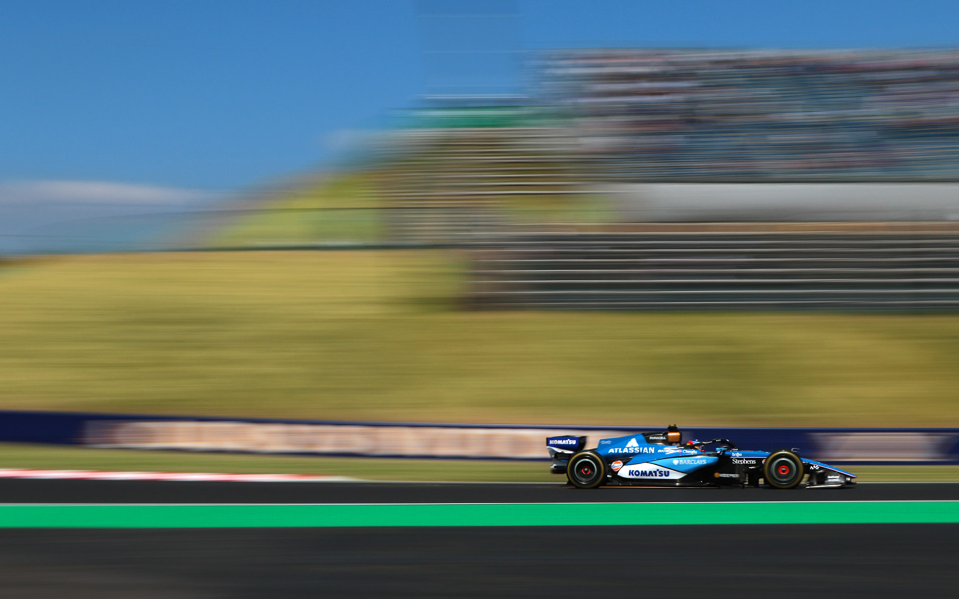 焦点距離35mm、シャッター速度1/40秒で撮影