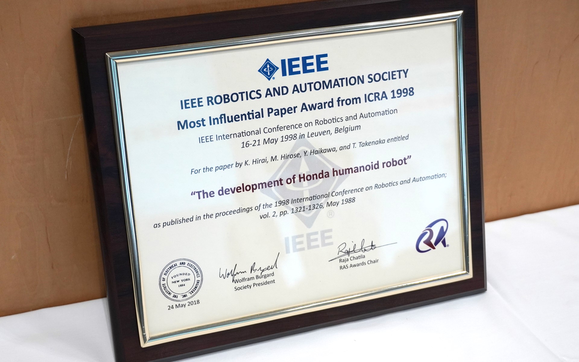 P2を発表したときの論文は、最も影響力があった論文としてIEEEから表彰