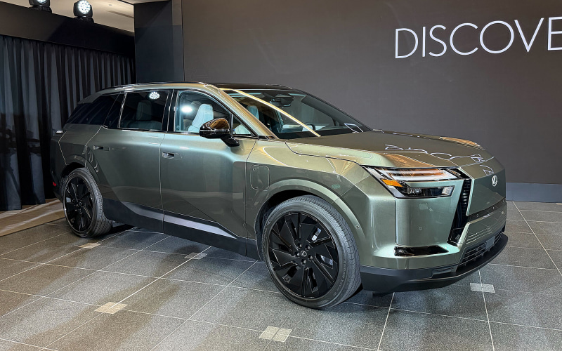 レクサス、ブランド初の3列シートBEV SUV「TZ」を世界初公開 — image 6