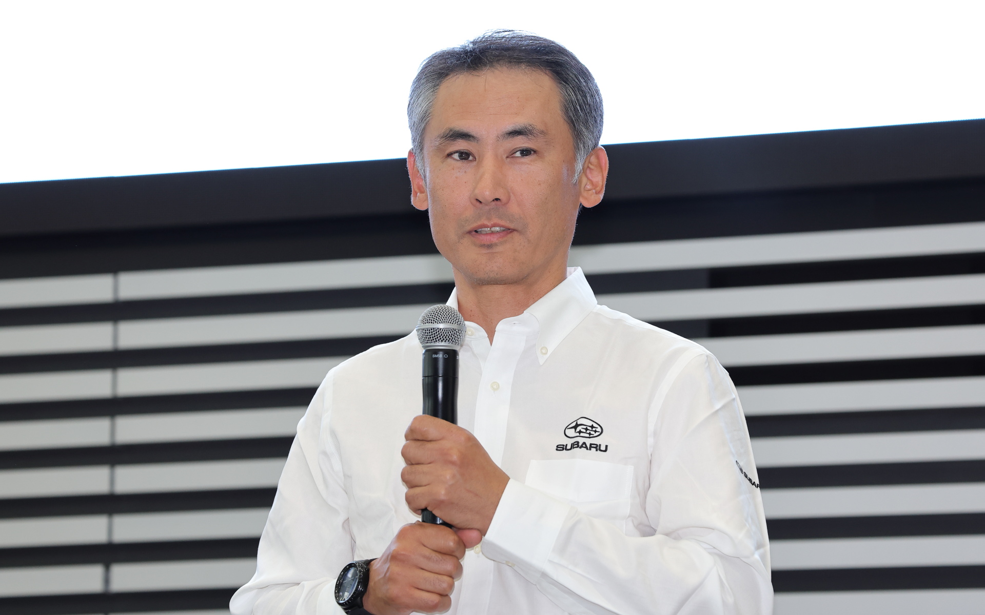 トークショーには開発を担当した株式会社スバル スポーツ車両企画室 担当部長 山田大輔氏も参加