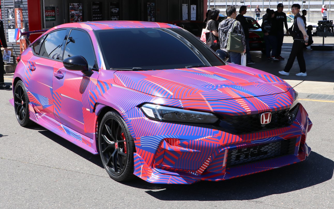 イベント会場に展示された「シビックTYPE R HRCコンセプト」